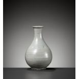 A GRAYISH-WHITE GLAZED BOTTLE VASE, JOSEON DYNASTY