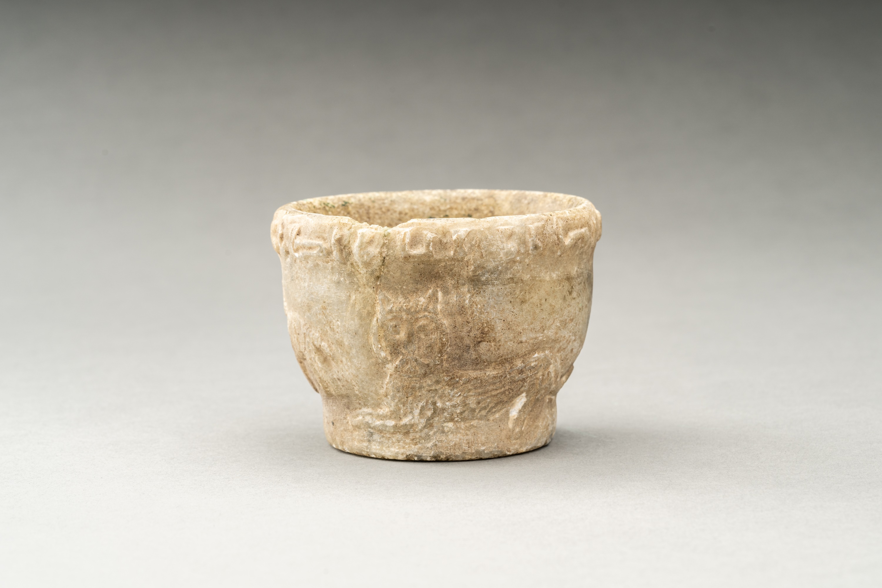 A WESTERN ASIATIC MARBLE BOWL, 3RD MILLENNIUM BC - Image 5 of 8