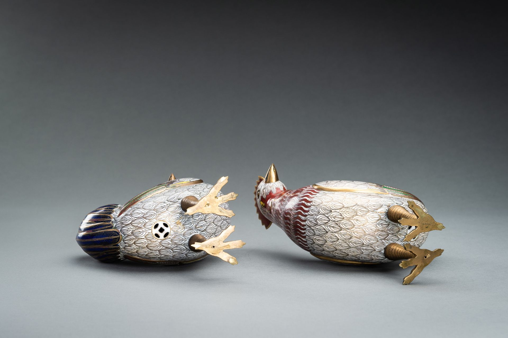 A PAIR OF CLOISONNE ENAMEL FIGURES OF COCKERELS, c. 1920s - Image 10 of 10