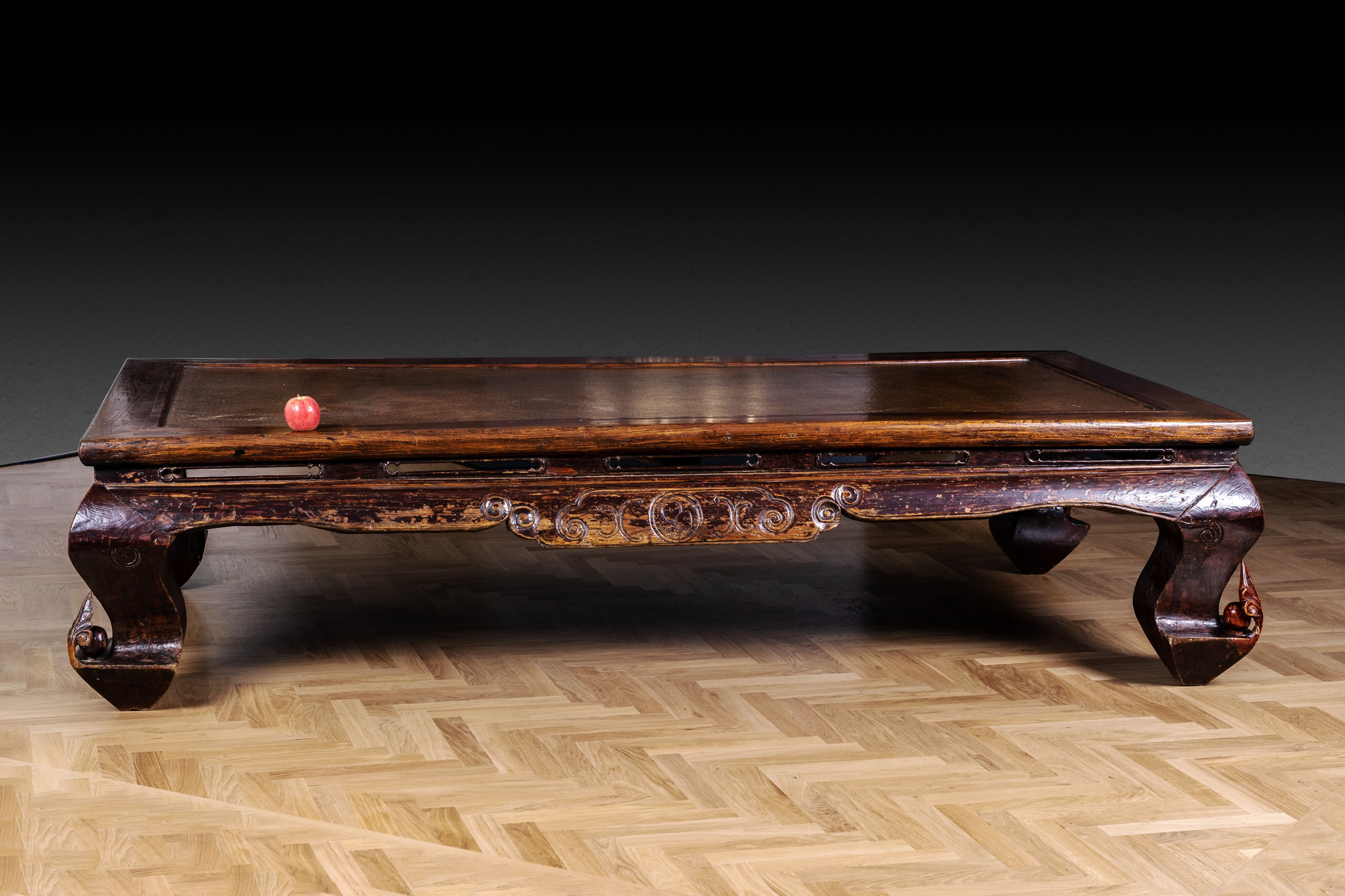 A MASSIVE AND RARE DAYBED, TA, QING - Image 2 of 9