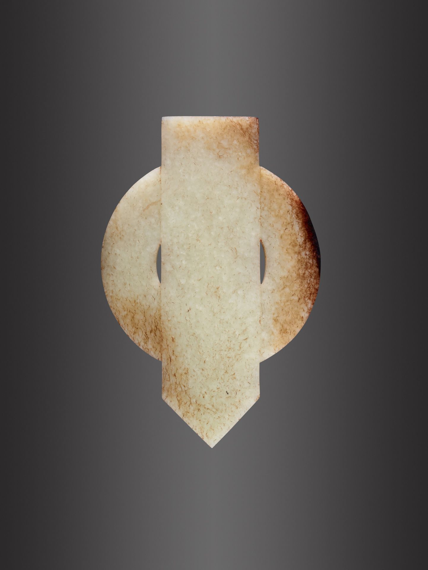 AN ARCHAISTIC PALE YELLOW AND RUSSET JADE DISC AND BLADE, GUIBI, QING - Bild 2 aus 9