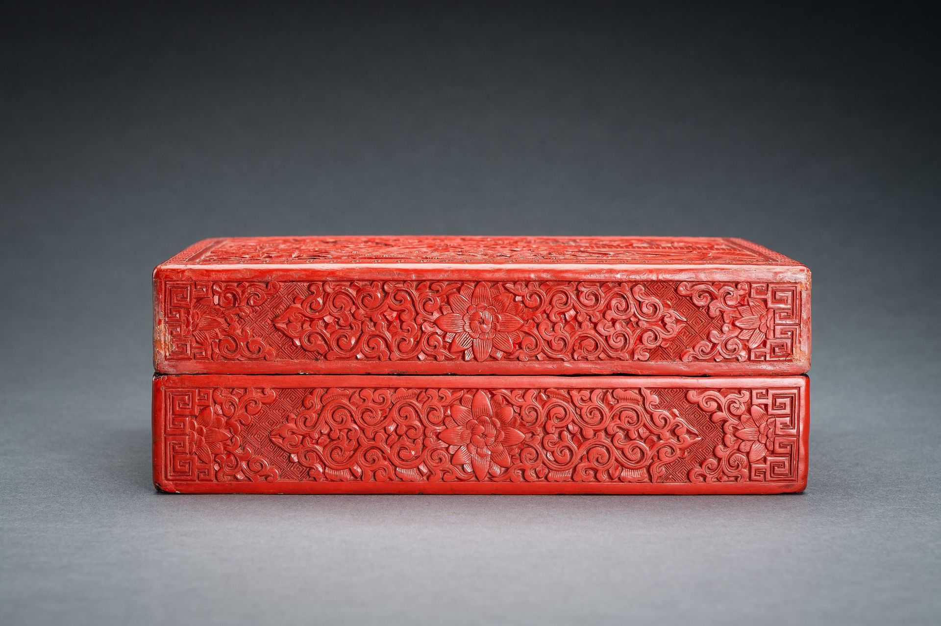 A CINNABAR LACQUER 'SCHOLAR' BOX AND COVER, REPUBLIC PERIOD - Bild 16 aus 20