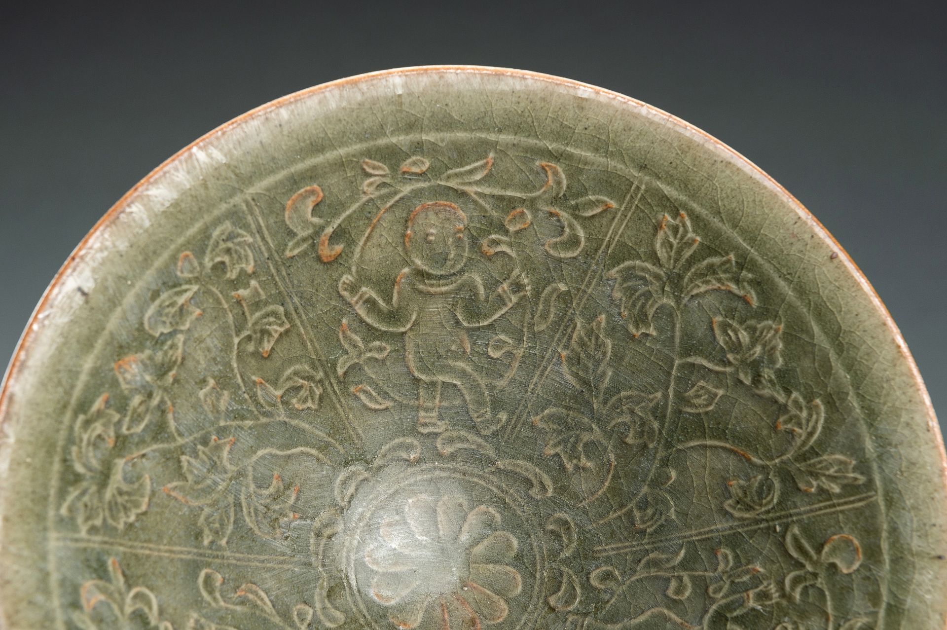 A LONGQUAN CELADON 'BOYS' BOWL, NORTHERN SONG STYLE - Image 6 of 13