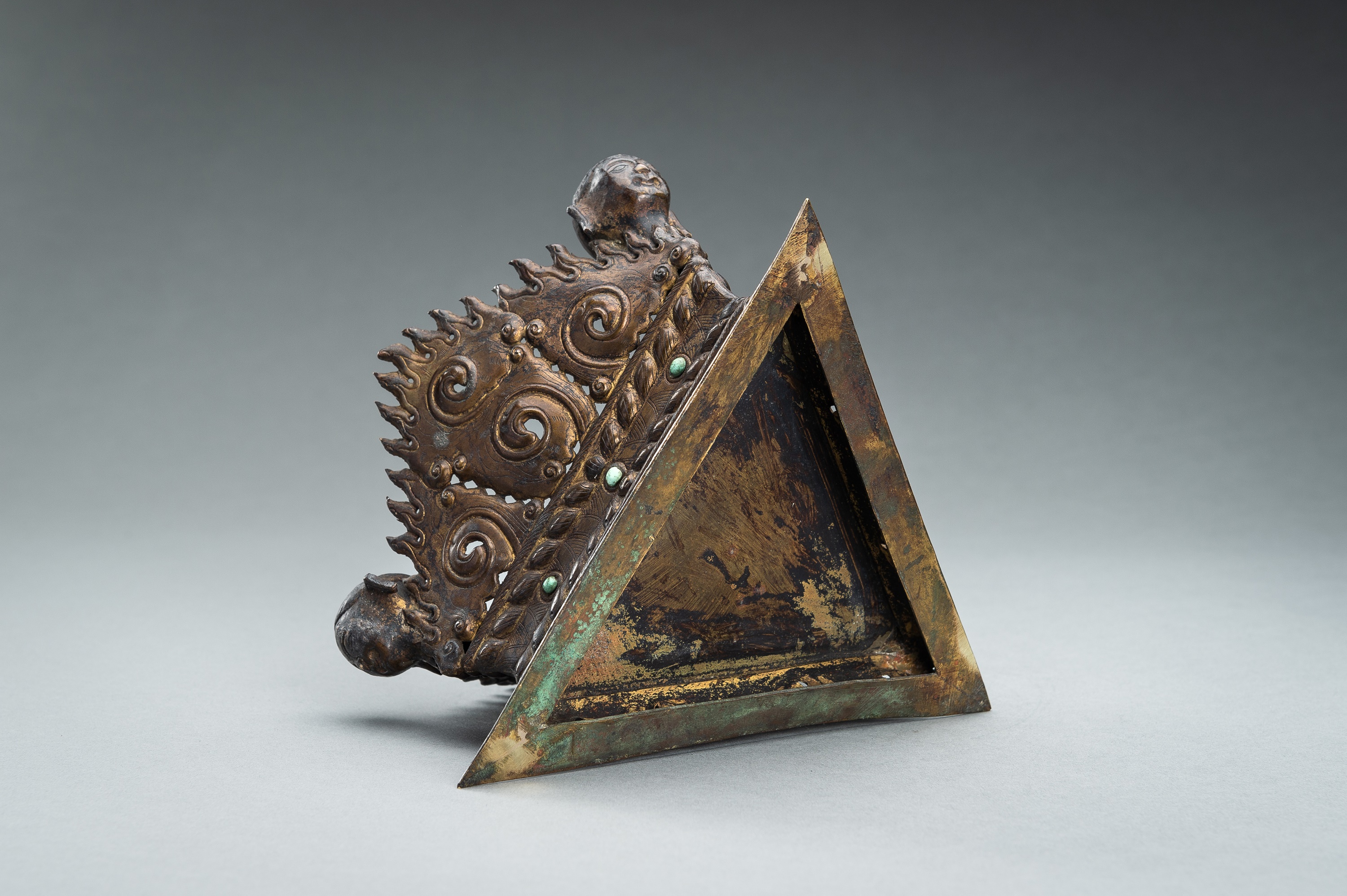 A COPPER MOUNTED KAPALA AND STAND, 19TH CENTURY - Image 19 of 19