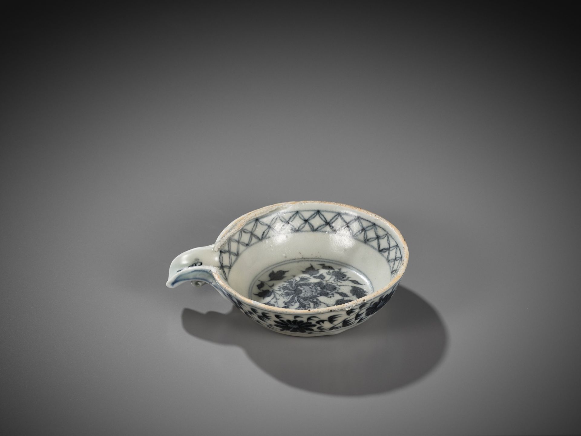 A BLUE AND WHITE POURING BOWL, YI, YUAN DYNASTY - Image 9 of 14
