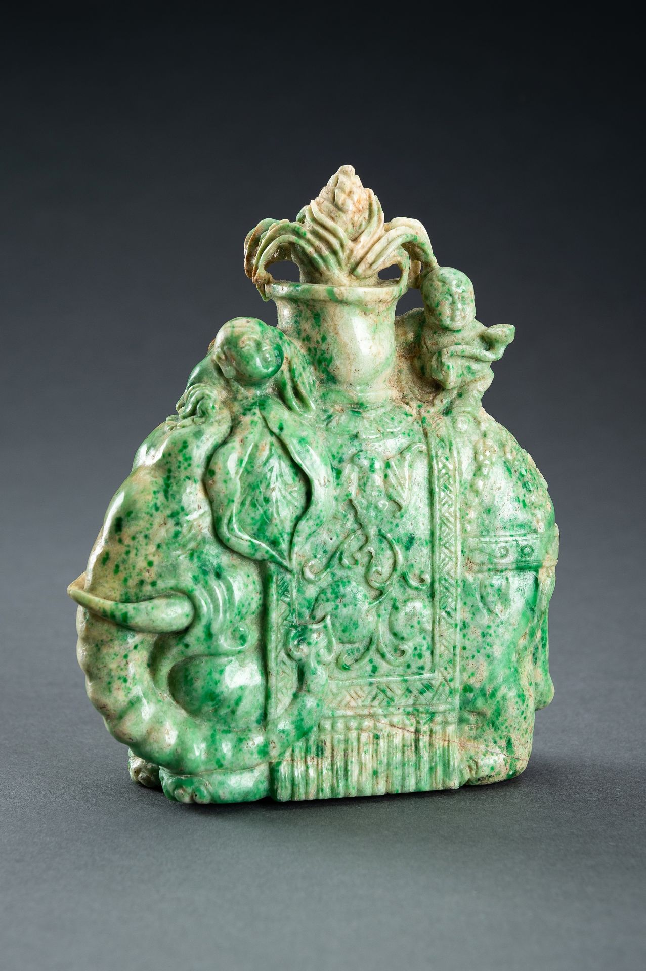 A JADEITE CARVING OF AN ELEPHANT AND BOYS, REPUBLIC PERIOD - Bild 6 aus 14