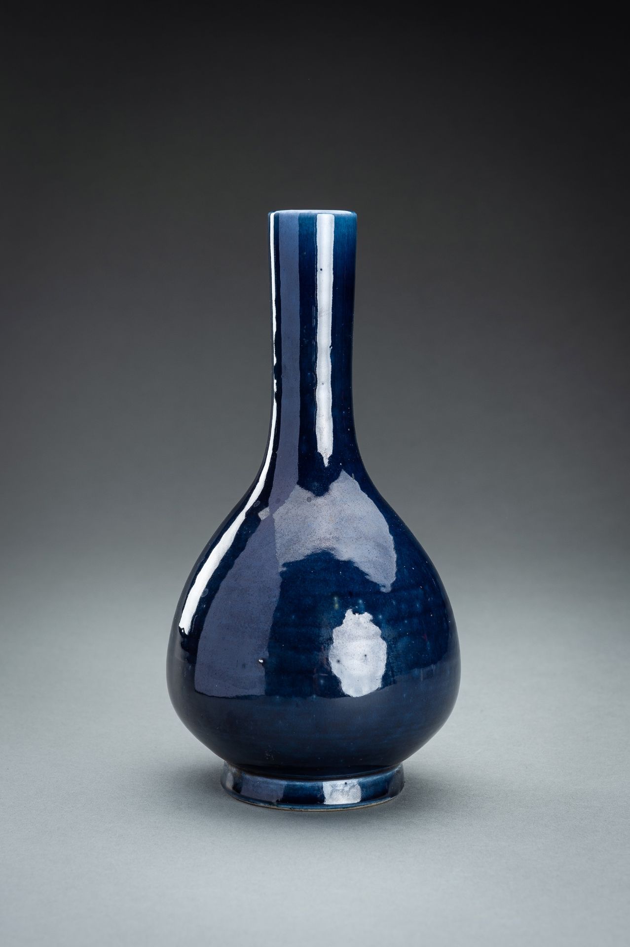 A SACRIFICIAL BLUE GLAZE PORCELAIN BOTTLE VASE, QING