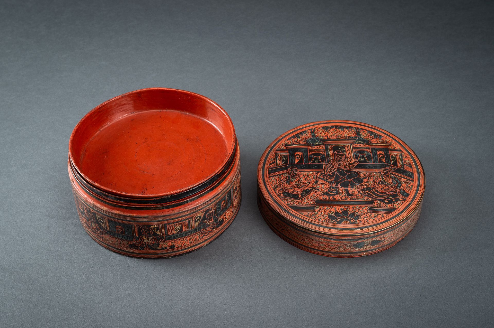 A FOUR-TIERED LACQUERED BAMBOO BETEL BOX, 1900-1950 - Image 13 of 16