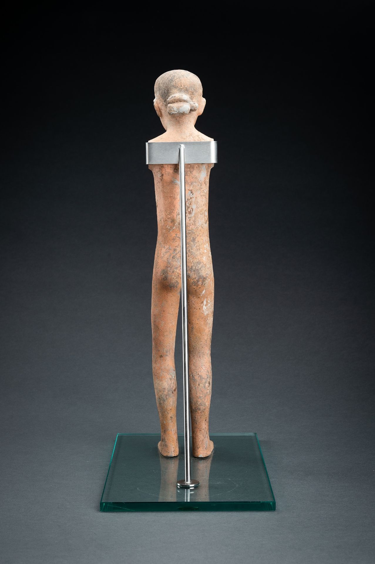 A RARE POTTERY FIGURE OF A FEMALE, WESTERN HAN - Image 15 of 16
