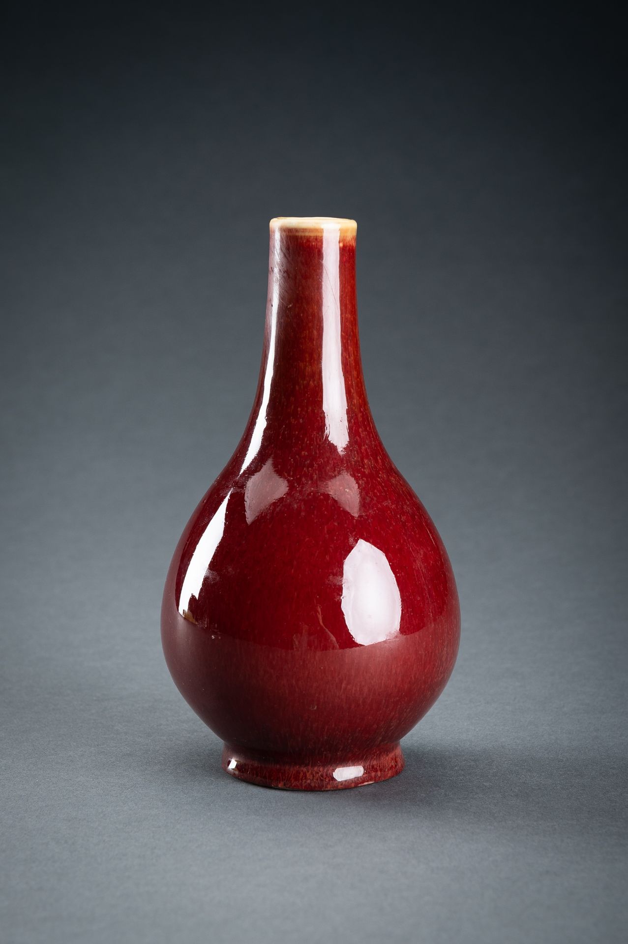 A LANGYAO GLAZED BOTTLE VASE, QING - Bild 2 aus 11