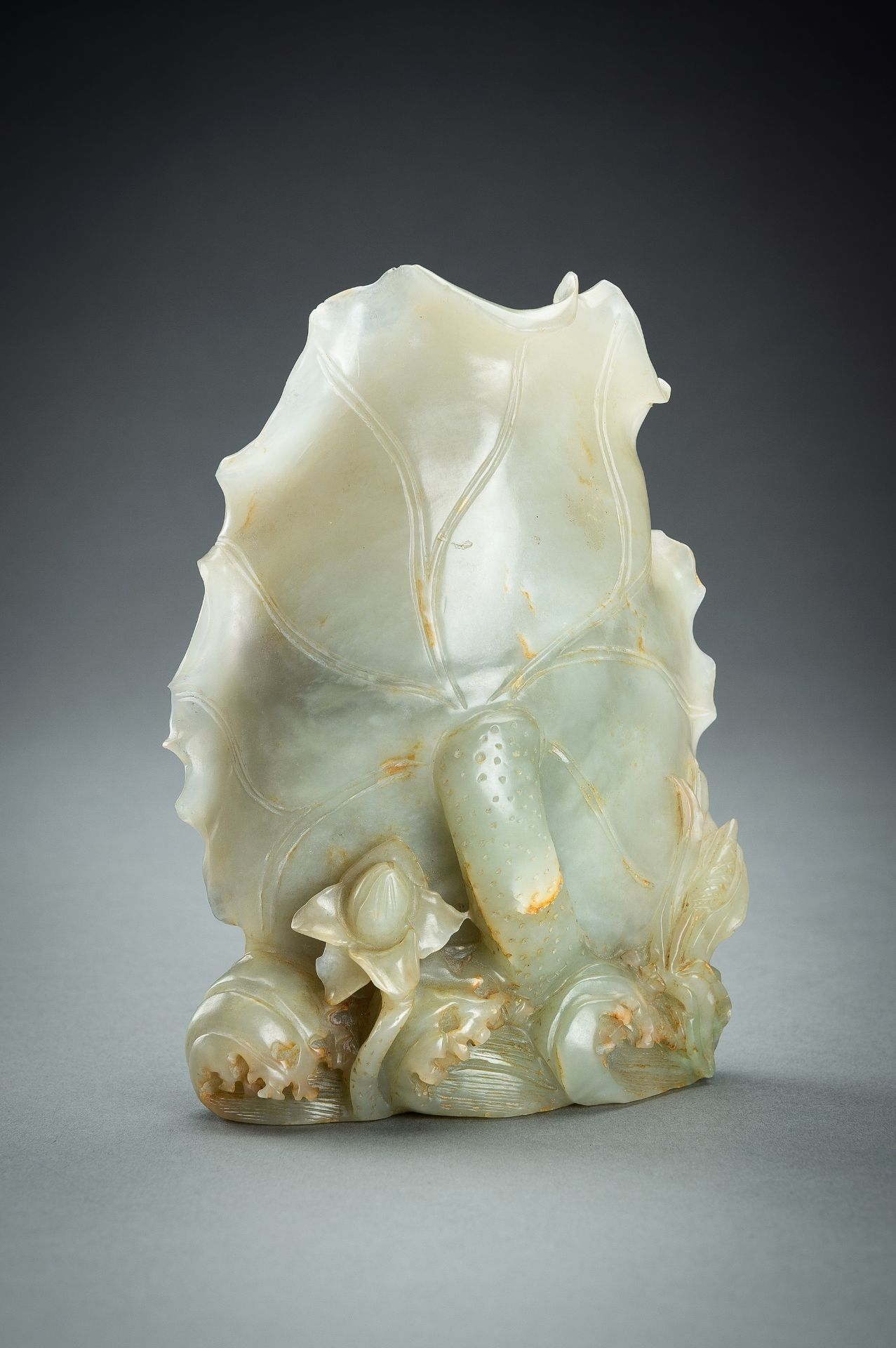 A CELADON JADE Â´HEHE ERXIANÂ´ GROUP, c. 1920s - Image 11 of 14