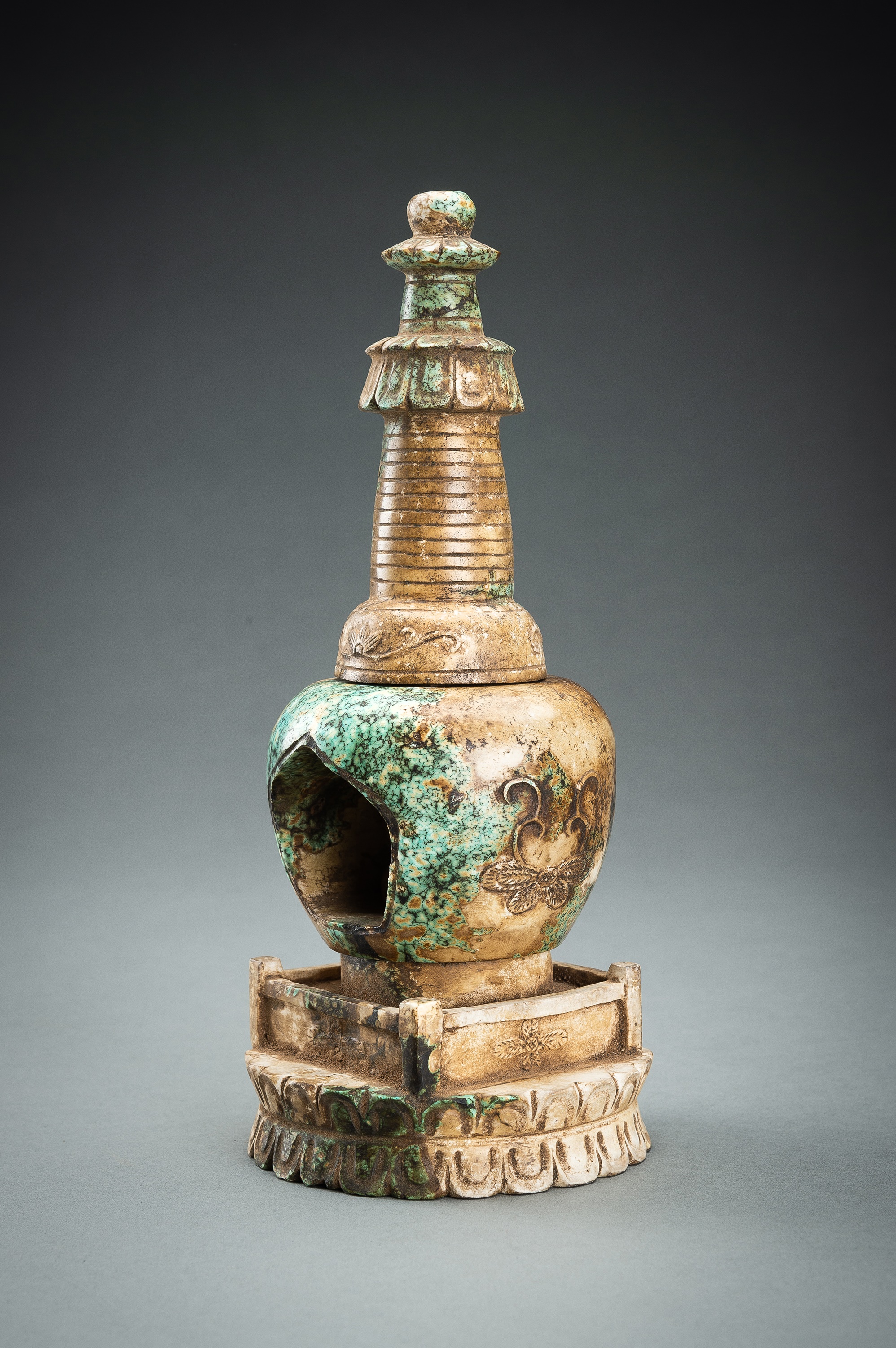 A FOUR-PART TURQUOISE MATRIX STUPA WITH BUDDHA - Image 8 of 18