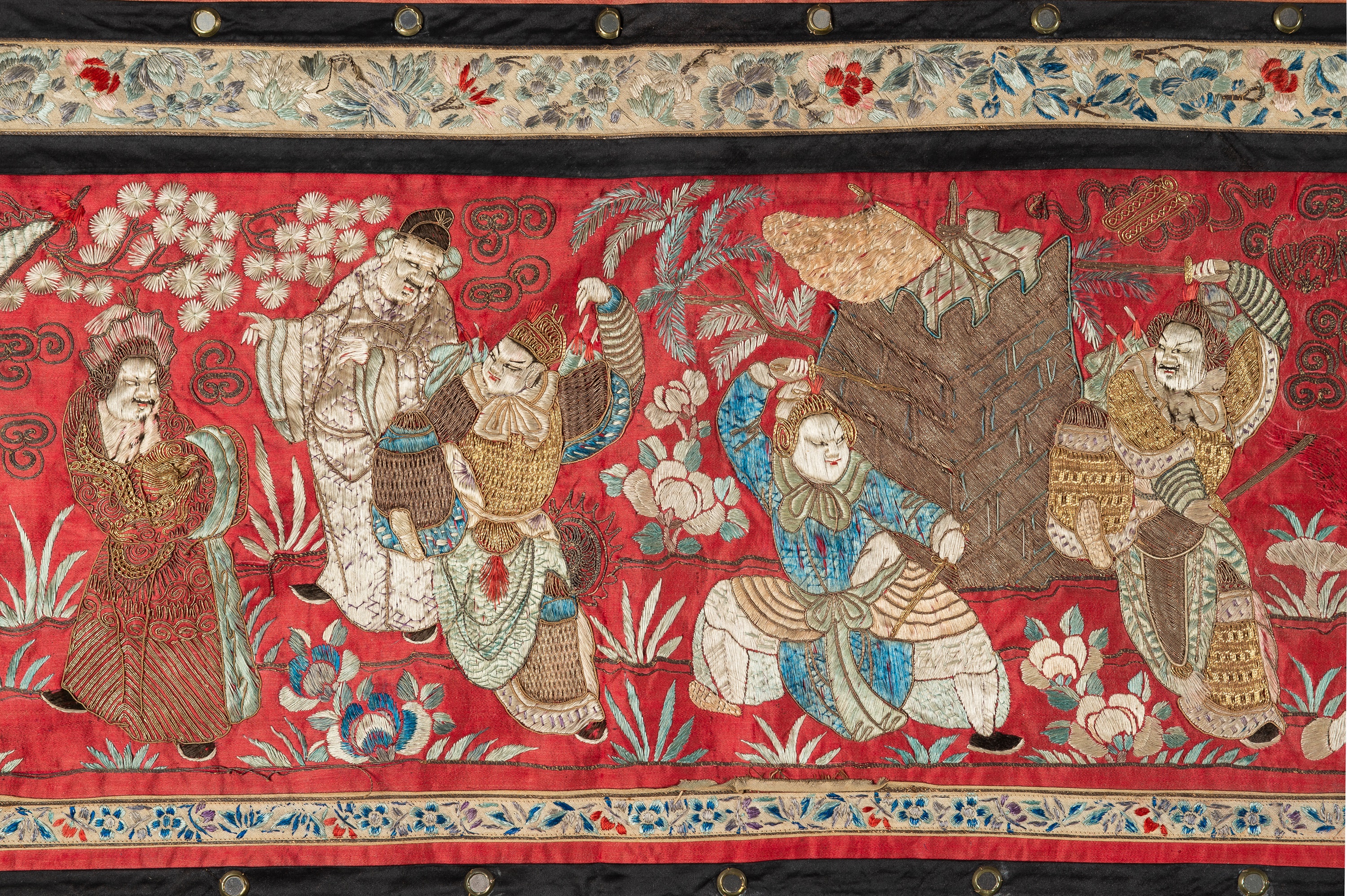 A LARGE EMBROIDERED WALL PANEL, QING - Image 19 of 26