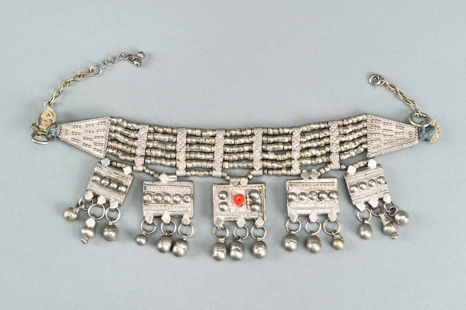 A GROUP OF THREE WHITE METAL LAZEM AMULET NECKLACES, c 1930s - Bild 13 aus 16