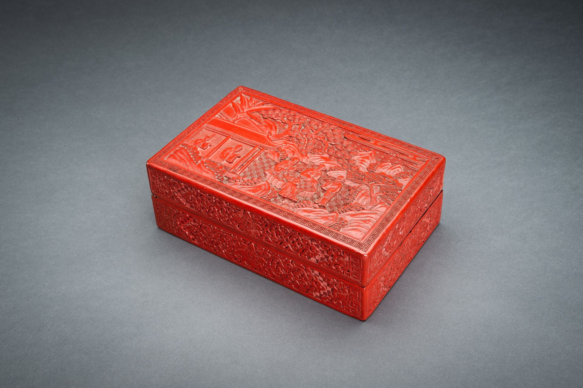 A CINNABAR LACQUER 'SCHOLAR' BOX AND COVER, REPUBLIC PERIOD - Bild 6 aus 20