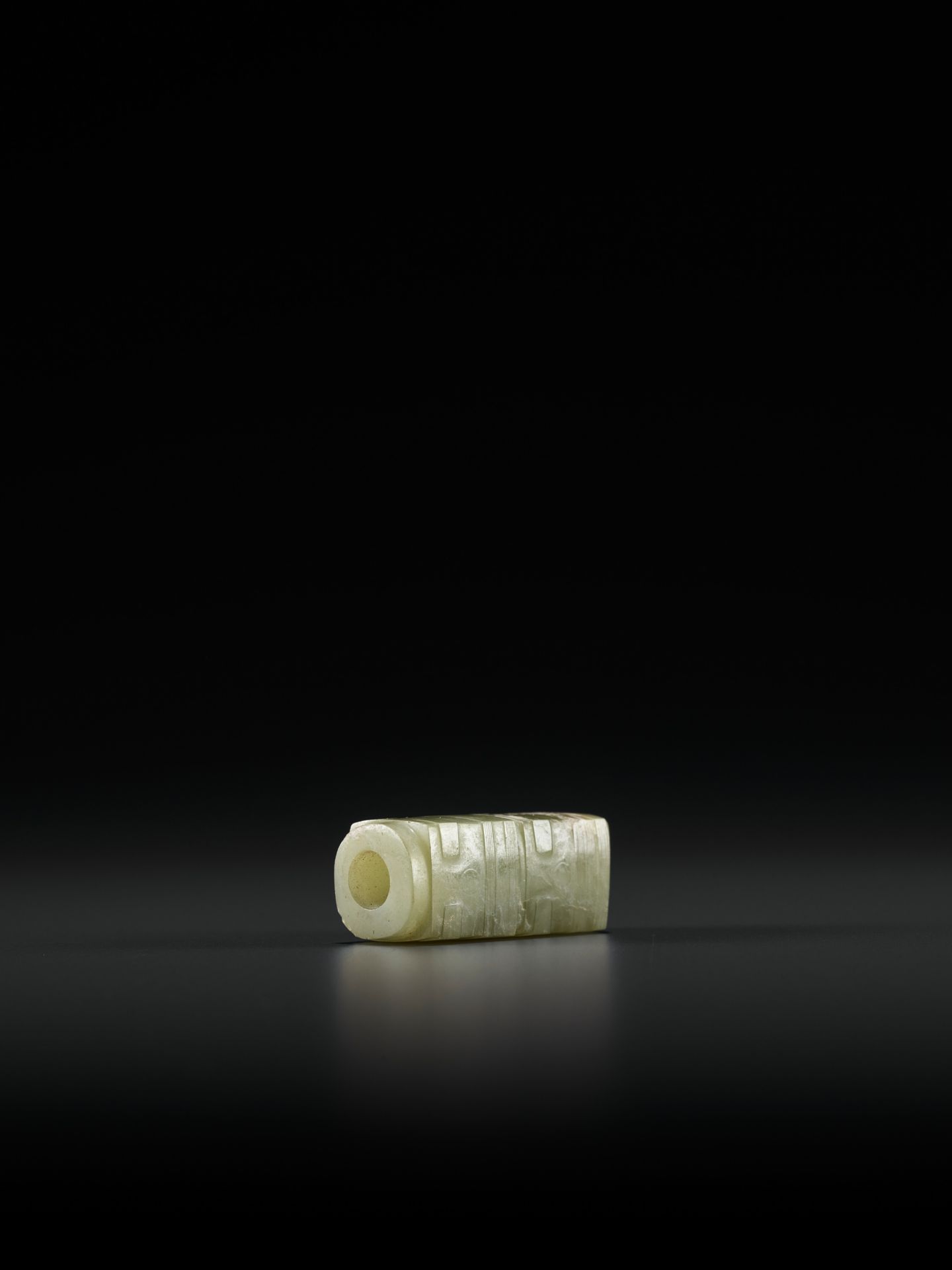 A MINIATURE JADE CONG-FORM BEAD, LIANGZHU CULTURE - Image 7 of 8