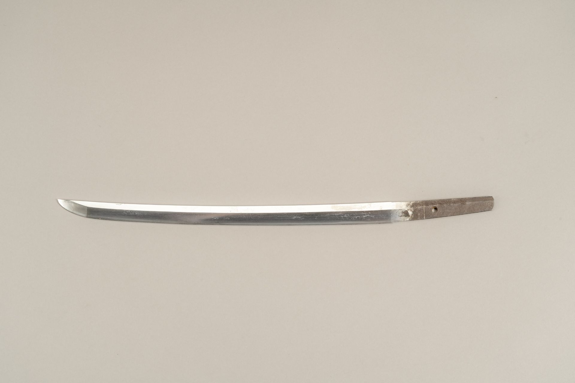 YOSHII YOSHINORI: A WAKIZASHI IN KOSHIRAE - Bild 4 aus 10