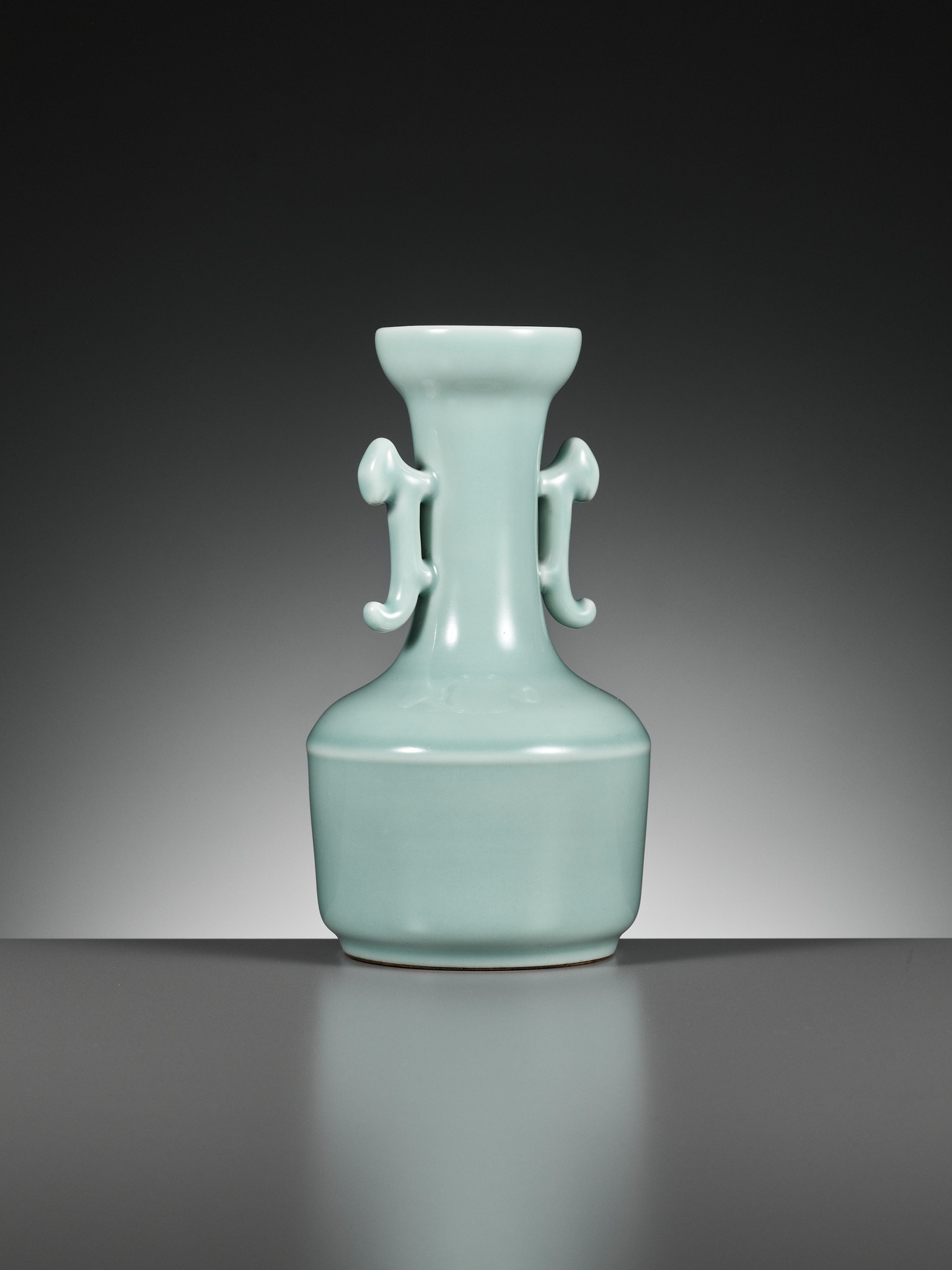A RU-TYPE MALLET VASE, YONGZHENG MARK AND PERIOD - Image 16 of 19