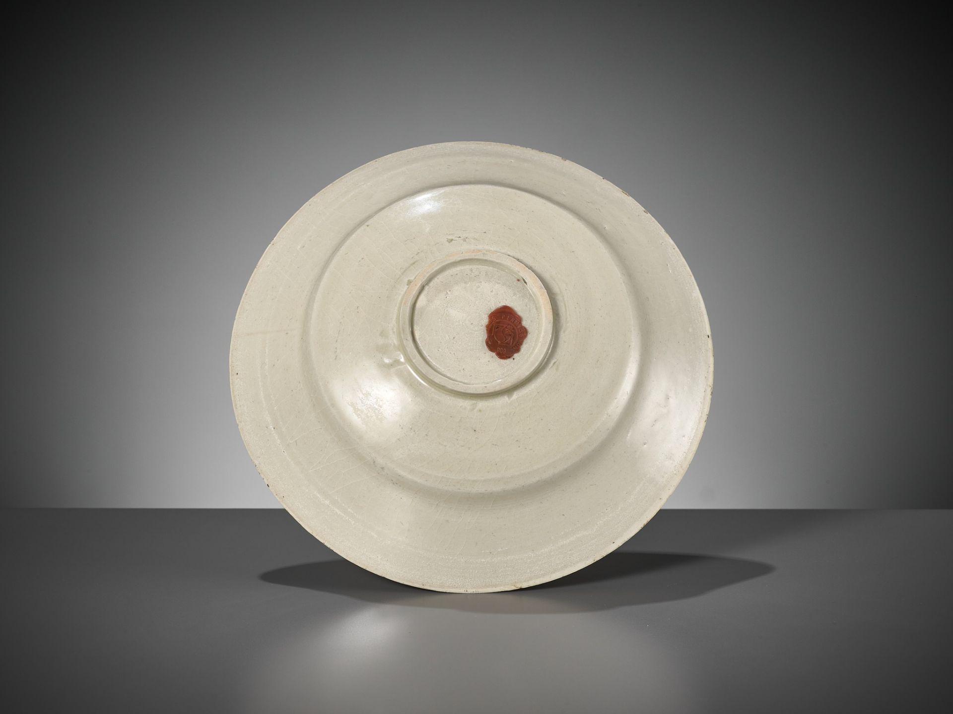 A CARVED DINGYAO WHITE-GLAZED 'LOTUS' BOWL, SONG DYNASTY - Image 11 of 11