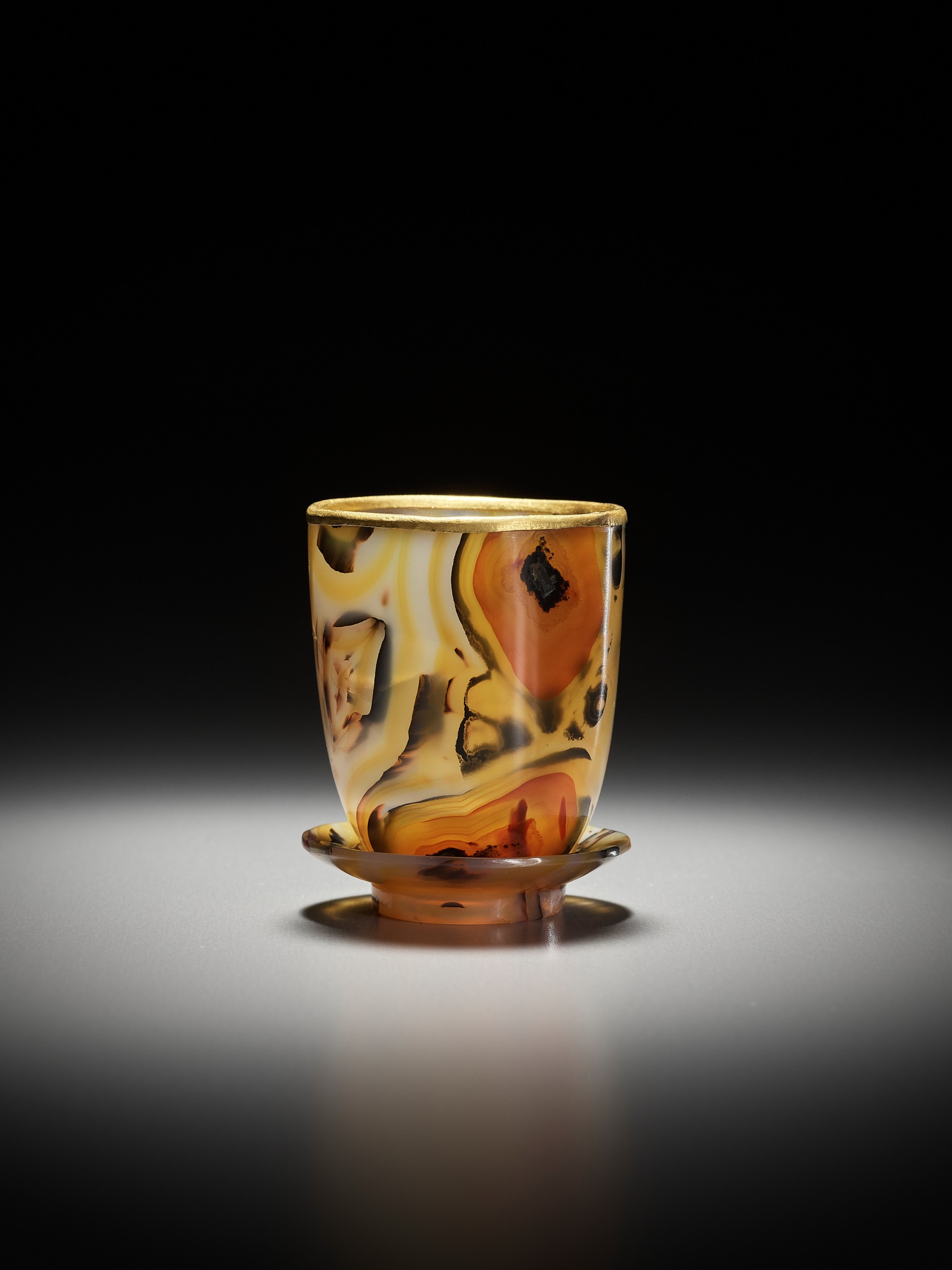 AN AGATE CUP AND MATCHING CUP STAND, YONGZHENG PERIOD - Image 7 of 13