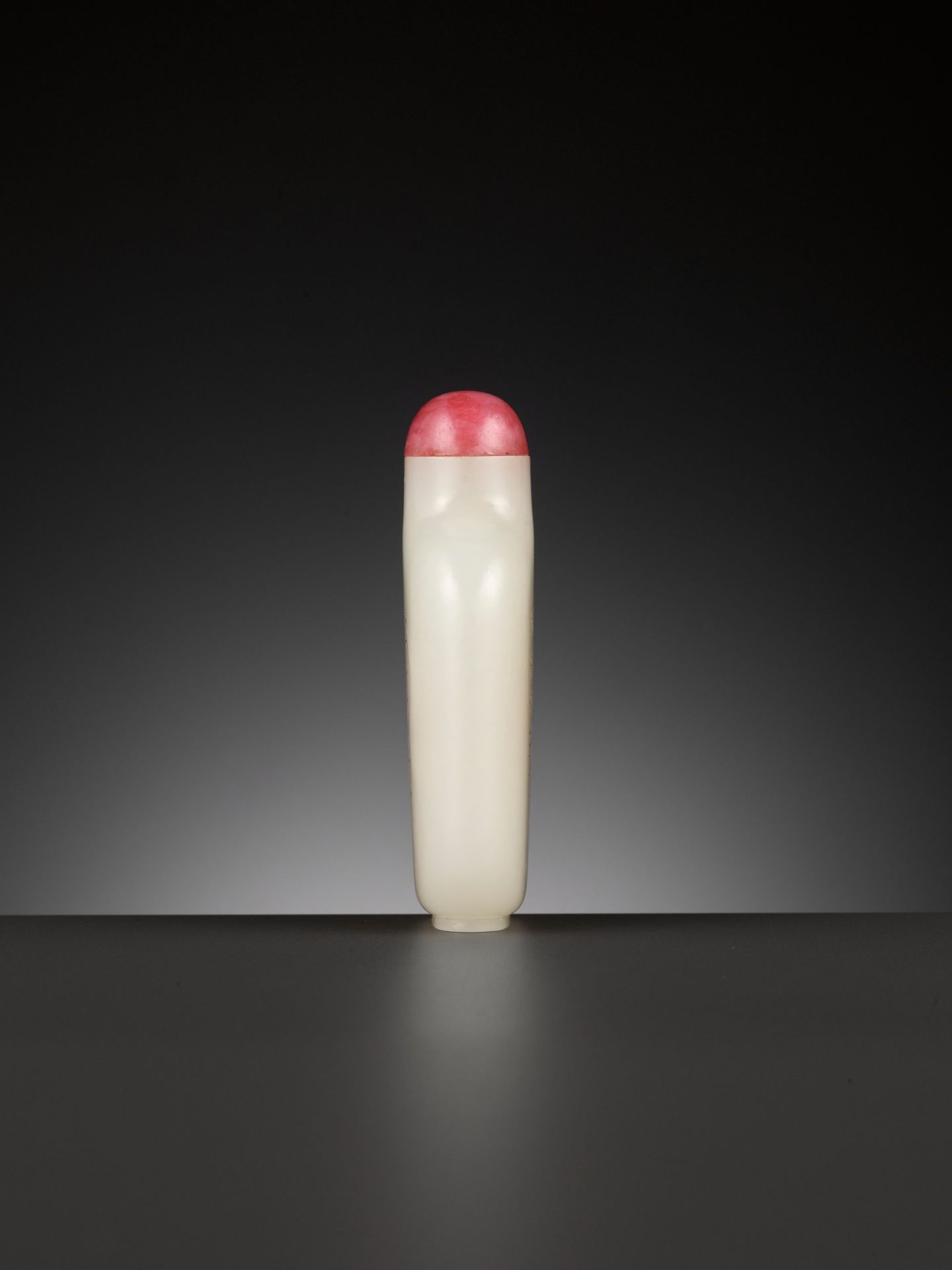 AN INSCRIBED WHITE JADE SNUFF BOTTLE, MID-QING DYNASTY - Image 9 of 15