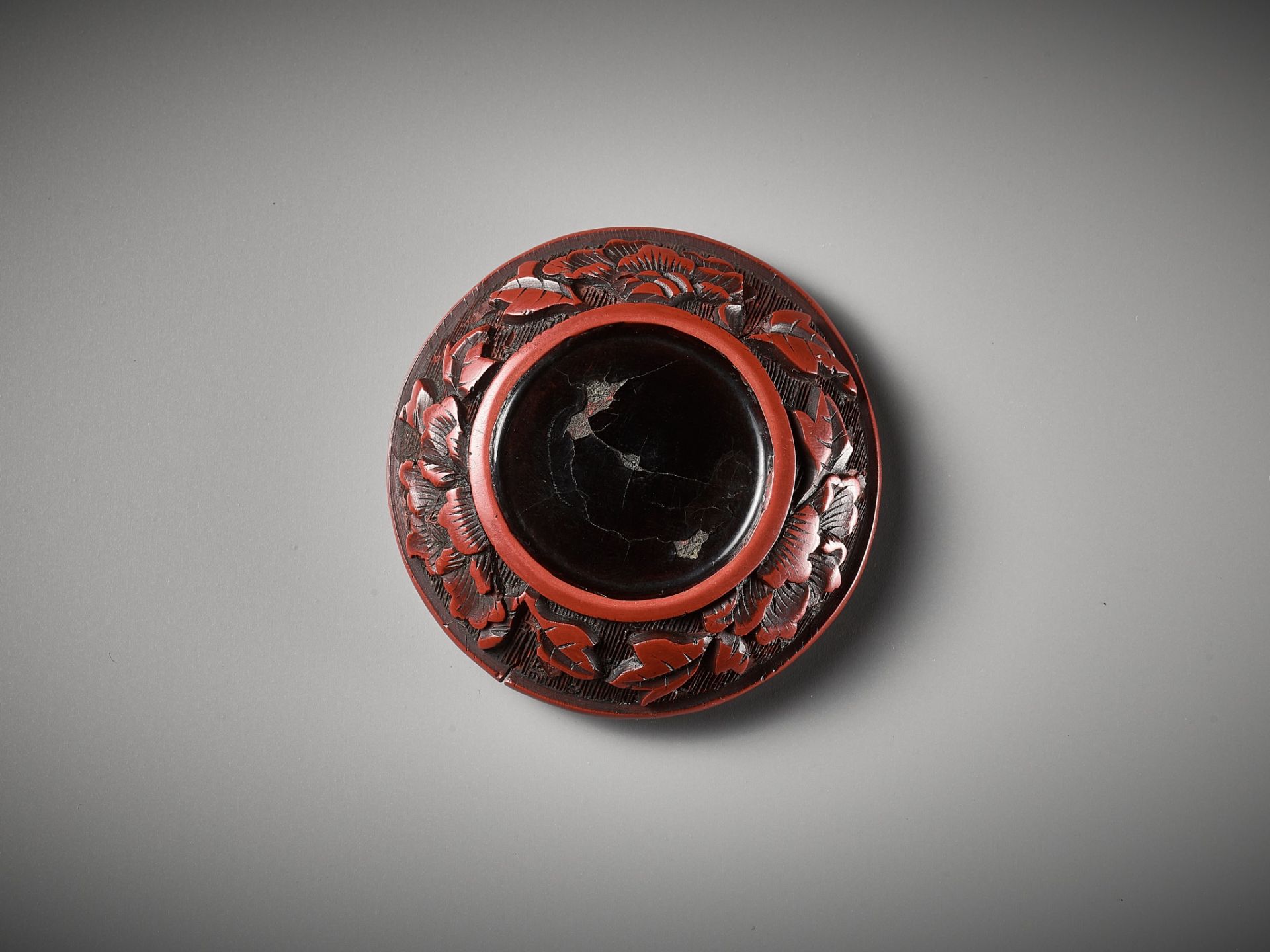 A CINNABAR LACQUER 'PLAYING BOYS' SEAL PASTE BOX AND COVER, MING DYNASTY - Image 11 of 11