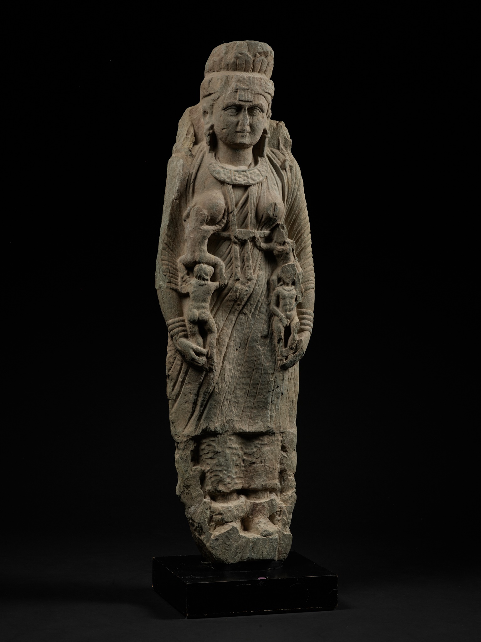 A MONUMENTAL SCHIST FIGURE OF THE GODDESS HARITI, ANCIENT REGION OF GANDHARA - Image 13 of 13