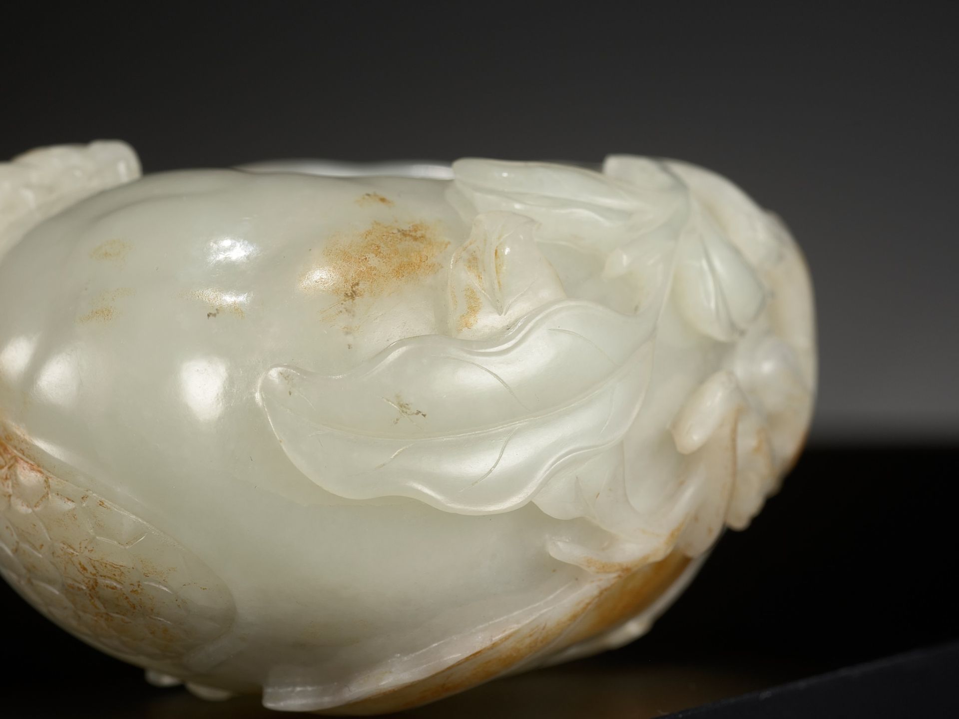 A PALE CELADON AND RUSSET JADE 'CICADA AND POMEGRANATE' WATER POT, CHINA, 18TH CENTURY - Image 11 of 15