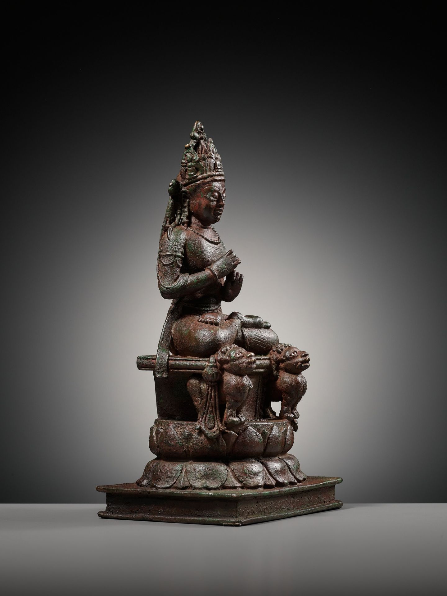 A SILVER-INLAID BRONZE FIGURE OF BUDDHA VAIROCANA, SWAT-VALLEY, 7TH-8TH CENTURY - Image 15 of 17