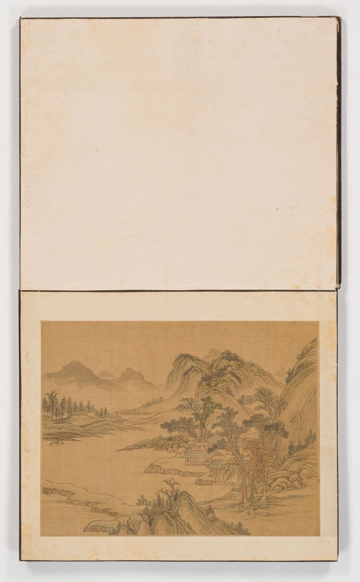 ATTRIBUTED TO YANG JIN (1644-1728): AN EIGHT LEAF ALBUM WITH LANDSCAPES - Bild 13 aus 20