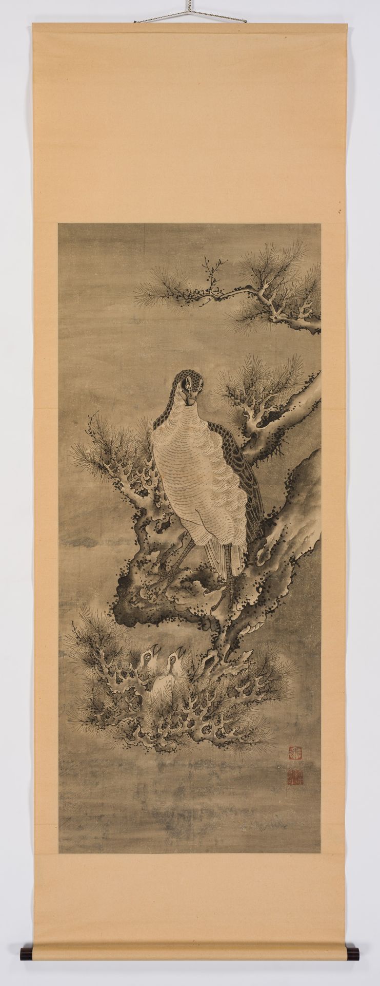 SOGA SHOHAKU (1730-1781): AN IMPORTANT SET OF FIVE SCROLL PAINTINGS WITH BIRDS OF PREY - Image 14 of 33