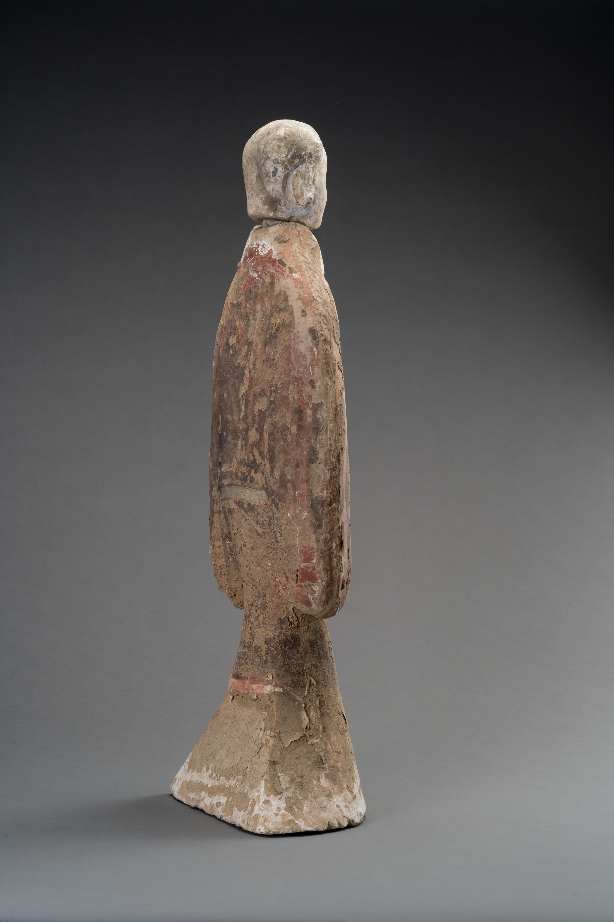 A LARGE PAINTED POTTERY FIGURE OF A COURT-LADY, HAN DYNASTY - Image 8 of 10