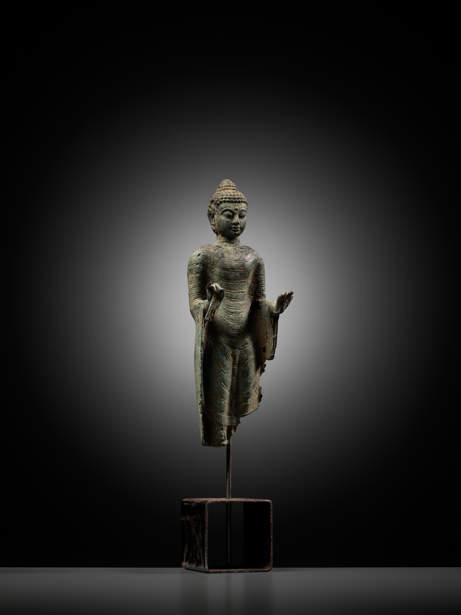 A FRAGMENTARY BRONZE BUST OF BUDDHA, INDONESIA, 16TH-17TH CENTURY - Image 9 of 9