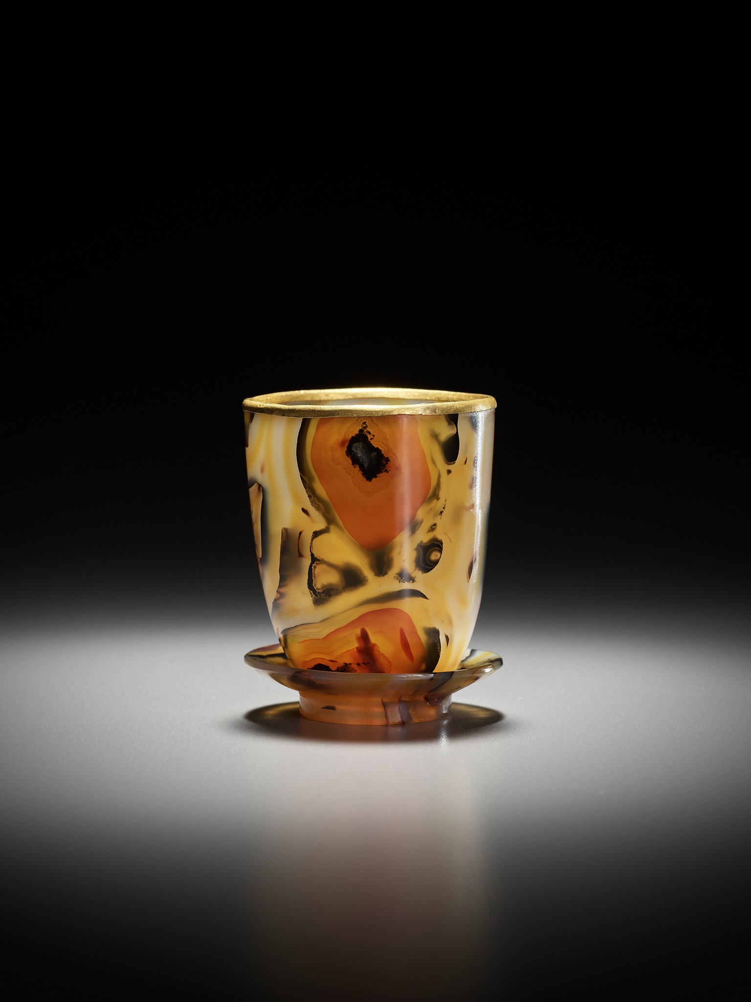 AN AGATE CUP AND MATCHING CUP STAND, YONGZHENG PERIOD - Image 8 of 14
