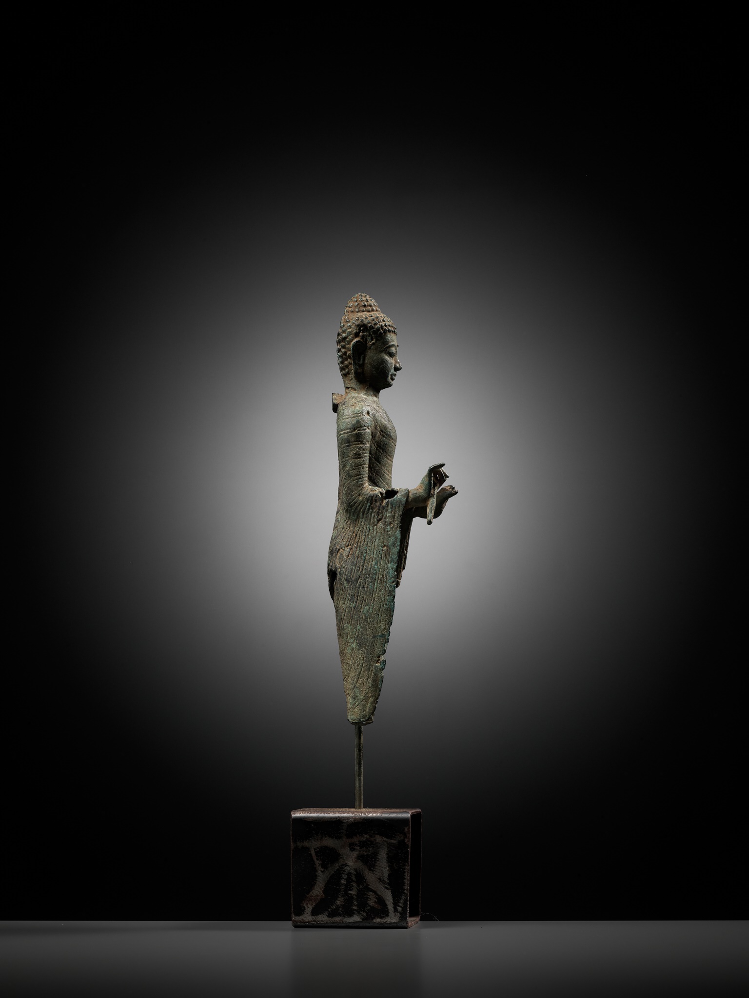 A FRAGMENTARY BRONZE BUST OF BUDDHA, INDONESIA, 16TH-17TH CENTURY - Image 8 of 9