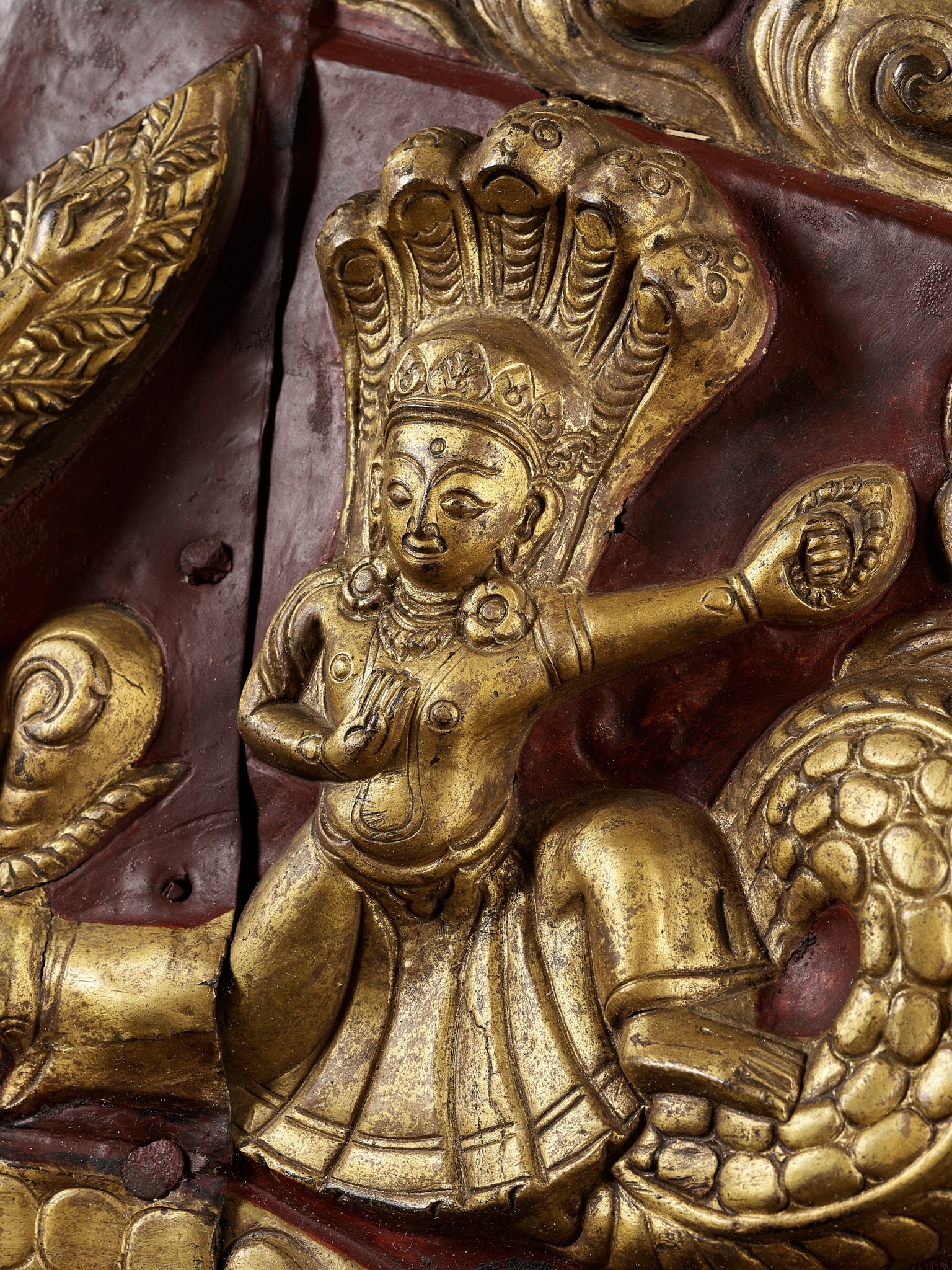 A LARGE GILT AND LACQUERED COPPER REPOUSSE TORANA, NEPAL, 17TH-18TH CENTURY - Image 3 of 9