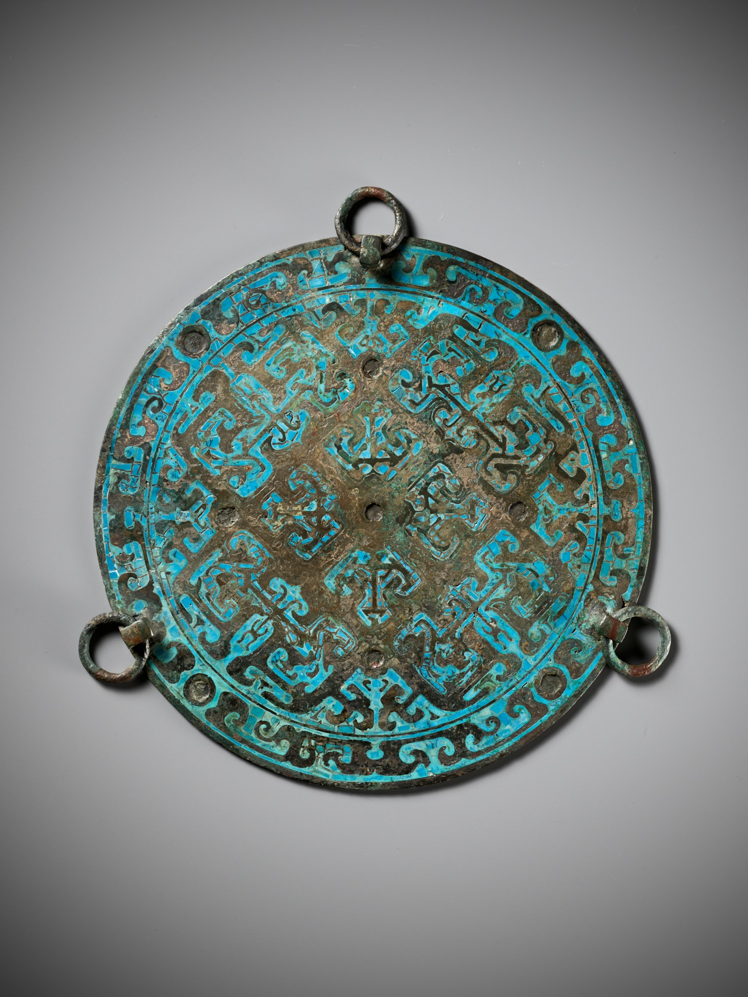 A RARE TURQUOISE-INLAID BRONZE MIRROR, WARRING STATES PERIOD - Image 7 of 13