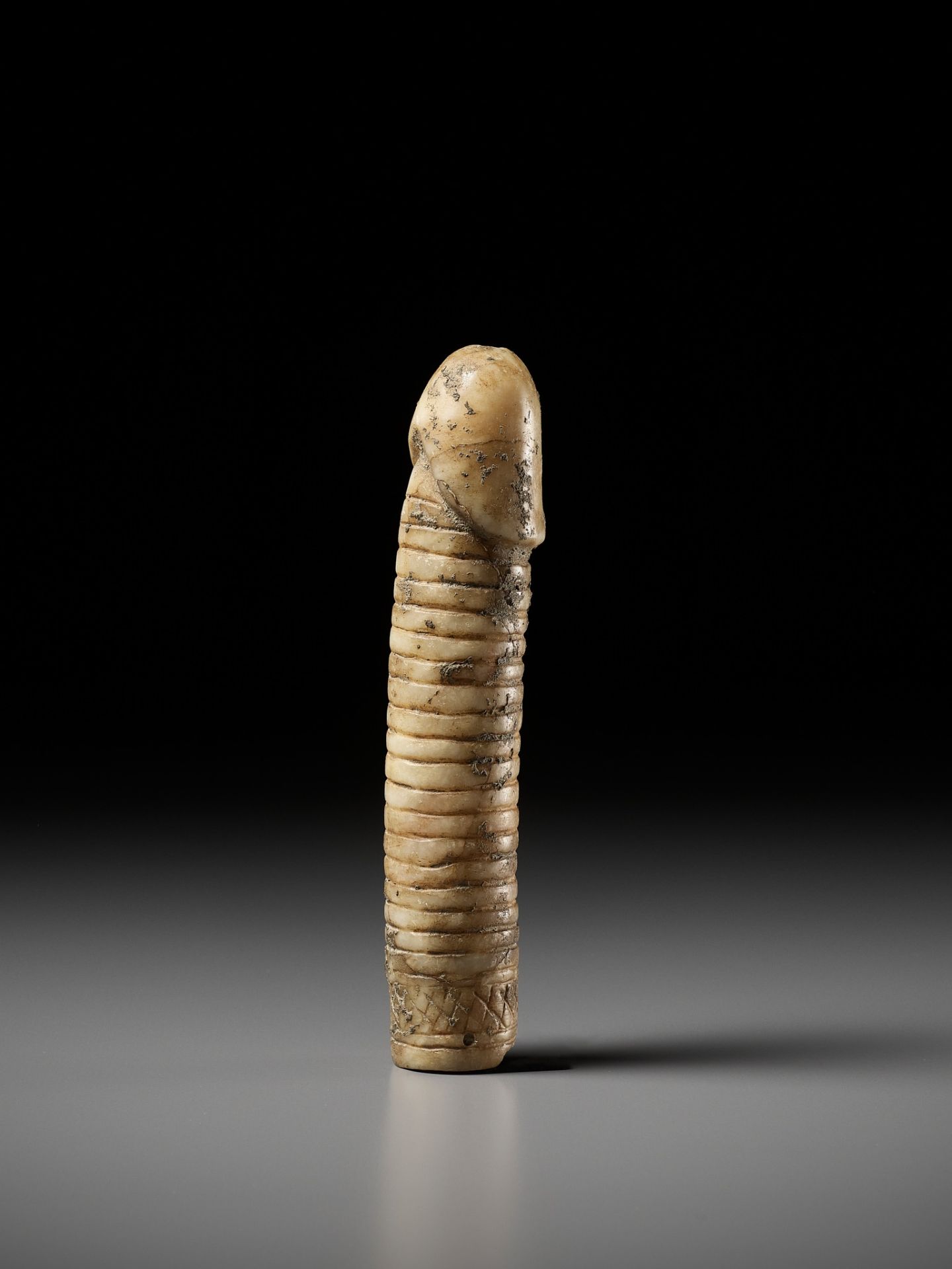 A RARE WHITE MARBLE CARVING OF A PHALLUS, WESTERN HAN DYNASTY - Image 8 of 11