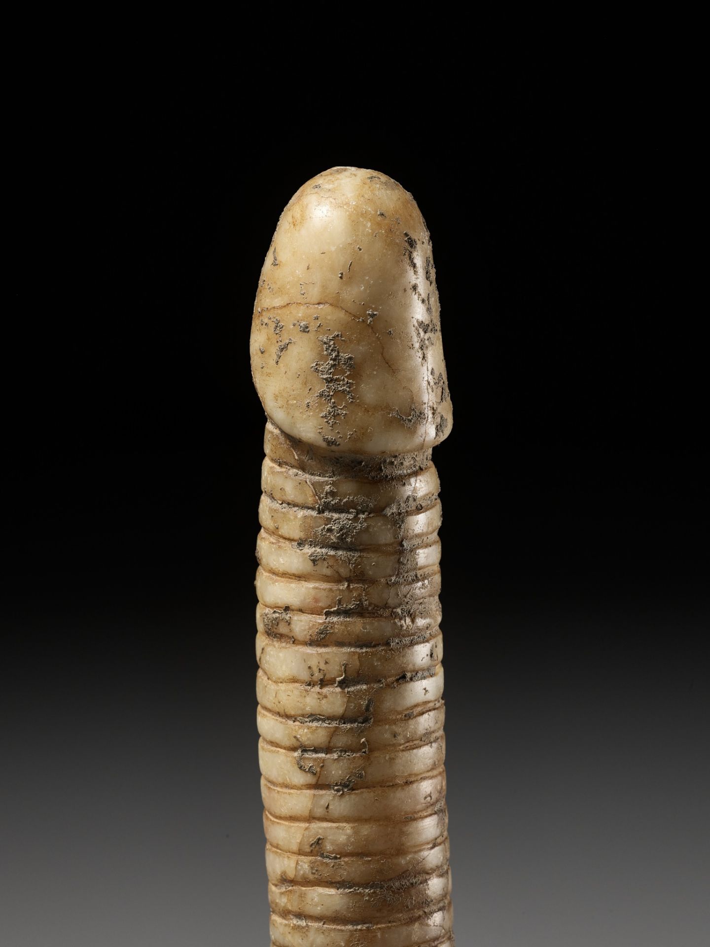 A RARE WHITE MARBLE CARVING OF A PHALLUS, WESTERN HAN DYNASTY - Image 6 of 11