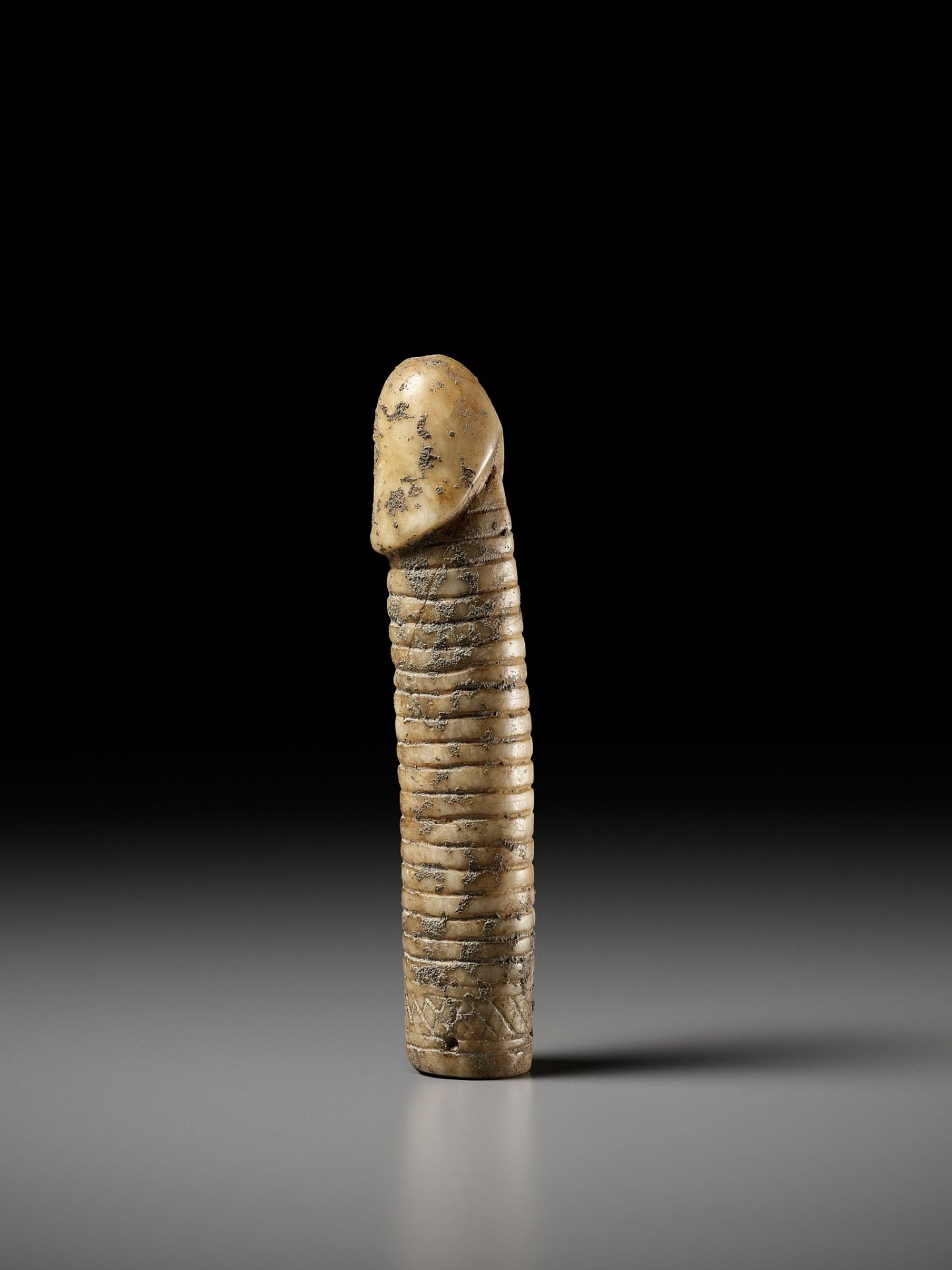 A RARE WHITE MARBLE CARVING OF A PHALLUS, WESTERN HAN DYNASTY - Image 7 of 11