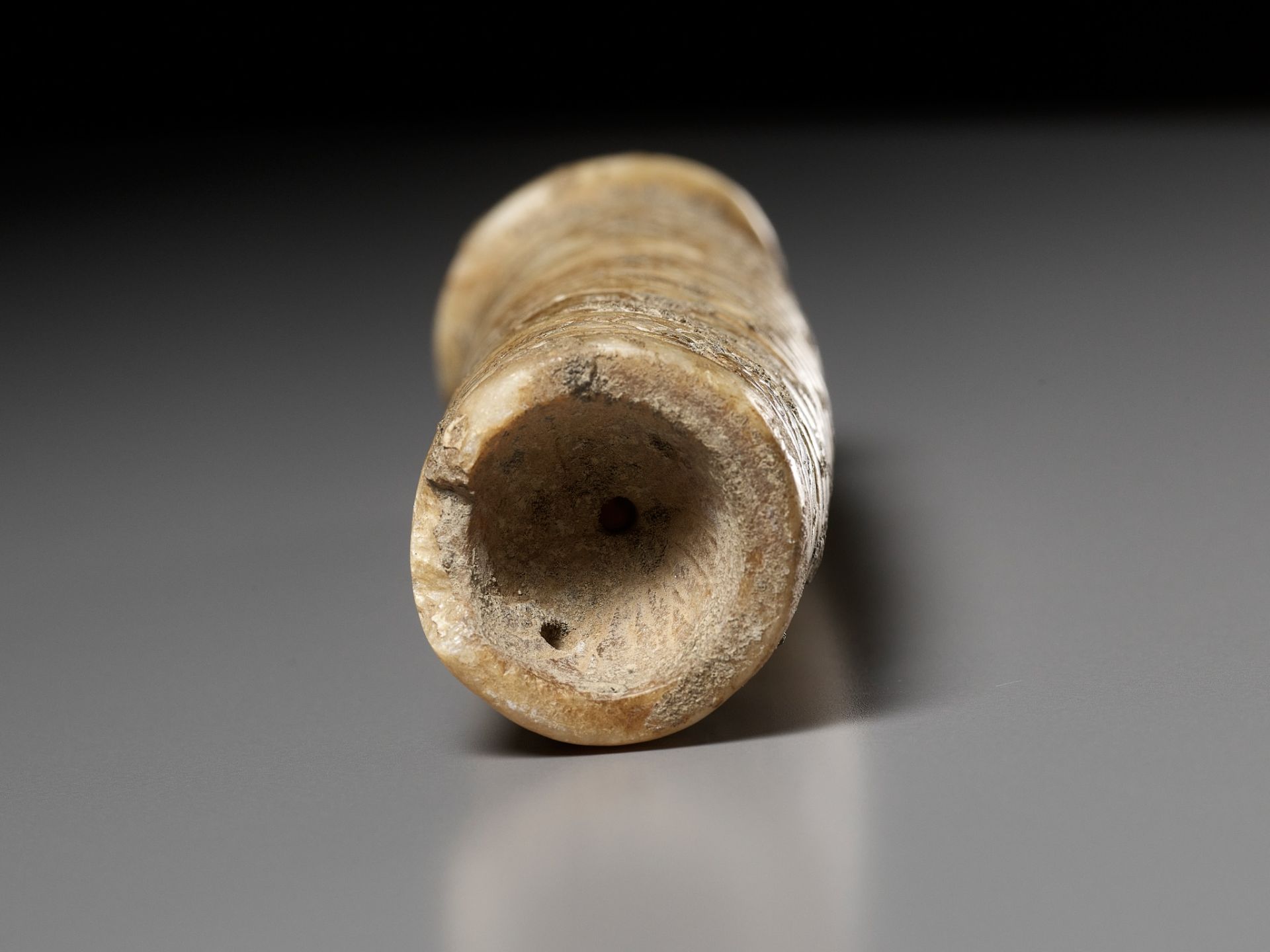 A RARE WHITE MARBLE CARVING OF A PHALLUS, WESTERN HAN DYNASTY - Image 10 of 11