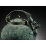 A BRONZE TRIPOD RITUAL VESSEL AND COVER, HE, LATE WARRING STATES TO WESTERN HAN PERIOD