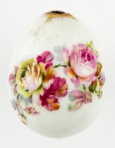 SMALL RUSSIAN PORCELAIN EASTER EGG SHOWING FLOWERS