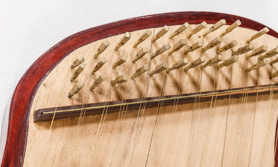 YANG-TJIN ZITHER, CHINA, PROBABLY EARLY TO MID 20TH CENTURY. - Image 5 of 7