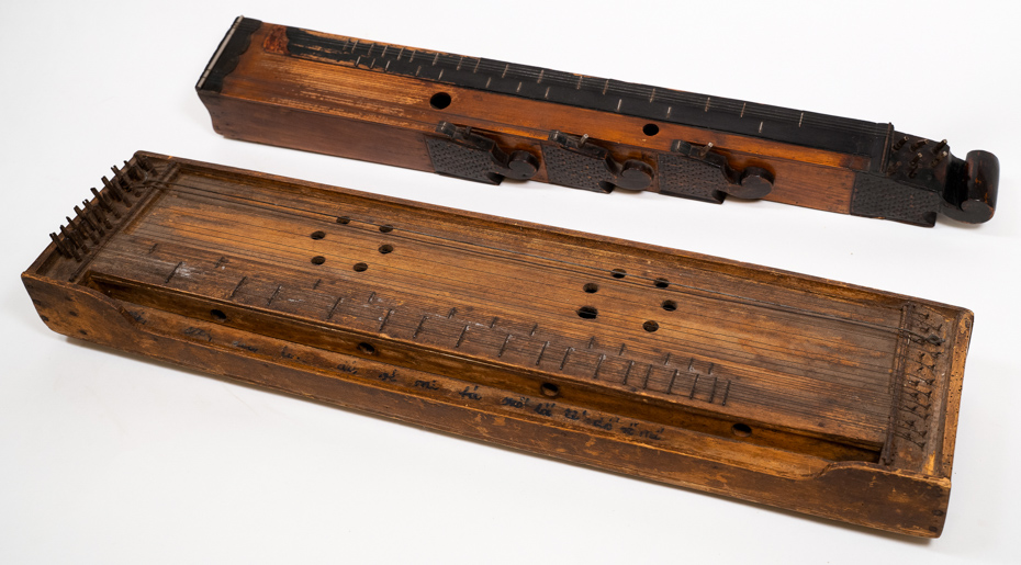 CONVOLUTE DOVECOTE ZITHER AND SMALL-HEADED ZITHER/CITERA, HUNGARY, 19TH/20TH CENTURY
