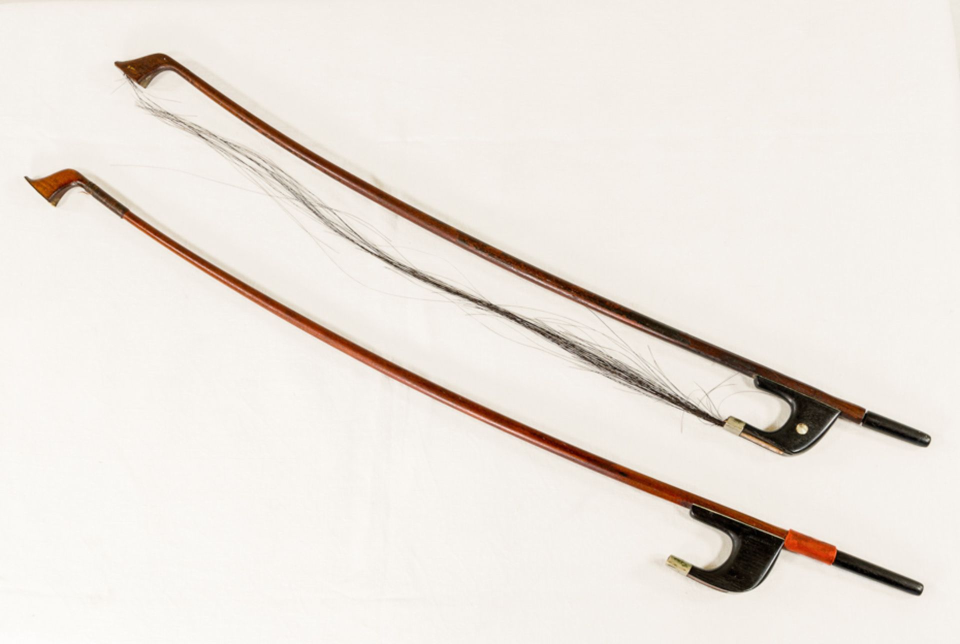 SET OF 2 DOUBLE BASS BOWS AND A VIOLIN BOW - Image 5 of 6