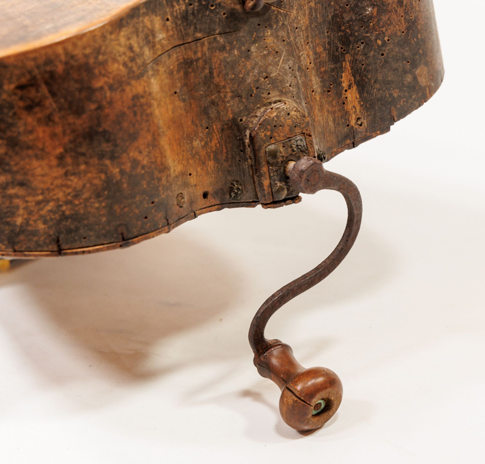 HURDY-GURDY, UDELFANGEN NEAR TRIER, C. 1800 - Image 3 of 6