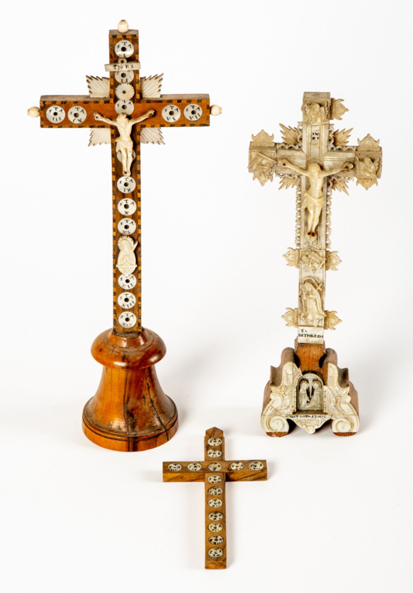 3 JERUSALEM CROSSES