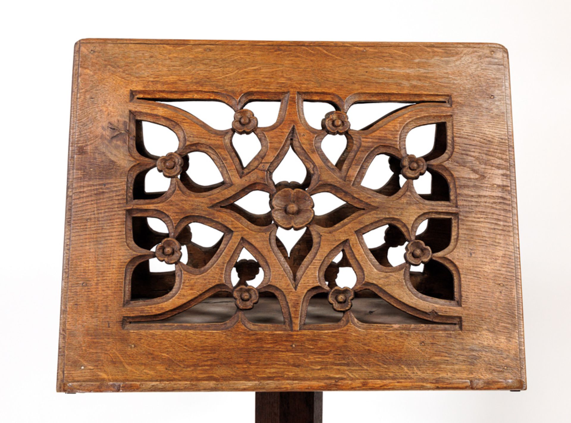 DUETT MUSIC STAND WITH FLORAL CARVING, EIFEL/GERMANY AROUND 1840 - Image 2 of 4