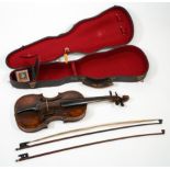 HISTORISCHE VIOLINE MIT BÖGEN UND KASTEN - REPARIERT JOHANN MAHLKE BERLIN